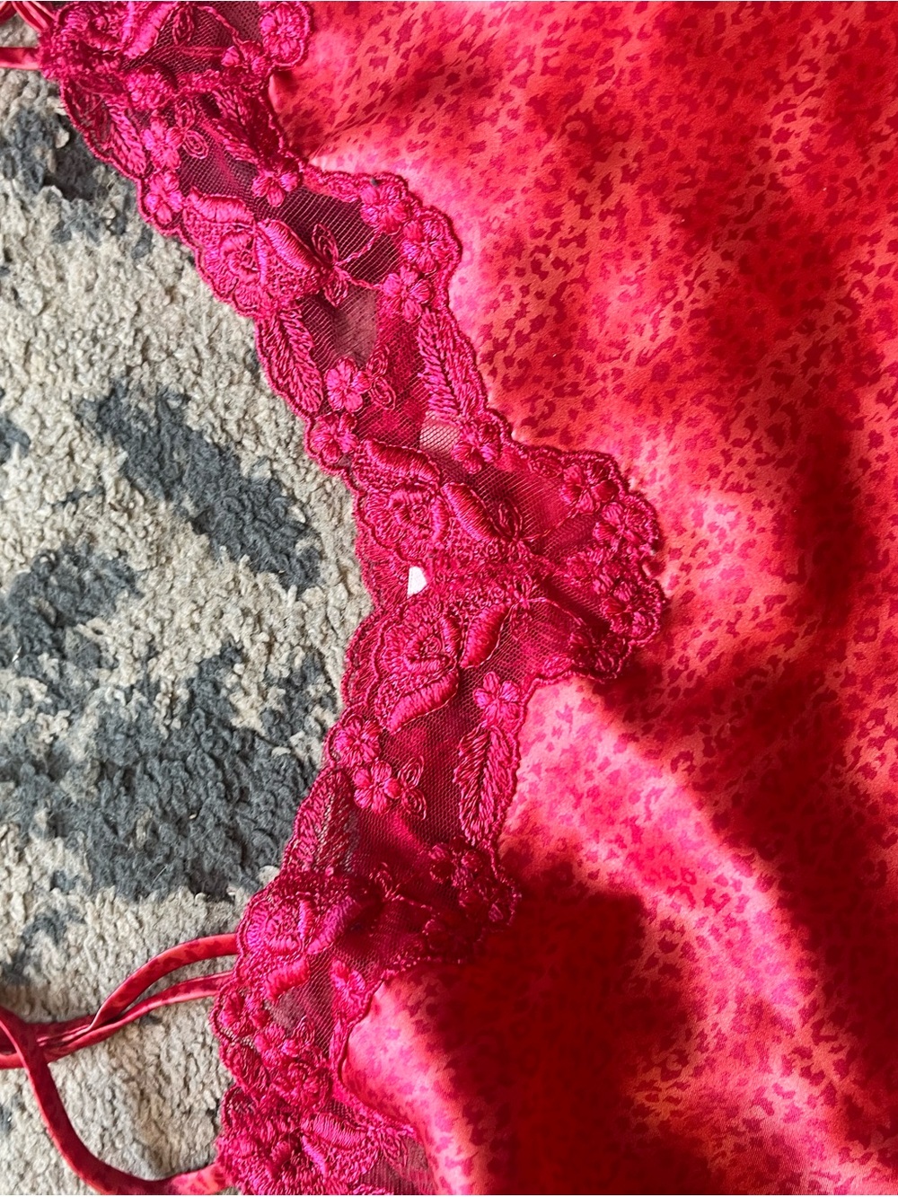 Victoria’s Secret Silky Pink Leopard Print Lace Pajama Set - Picture 3 of 5